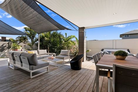 Photo of property in 8 Oceania Sands Way, Papamoa Beach, Papamoa, 3118