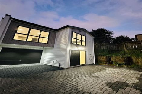Photo of property in 21f Craigbank Avenue, New Lynn, Auckland, 0600