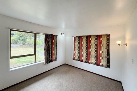 Photo of property in 19 Spur Road, Stillwater, Silverdale, 0993