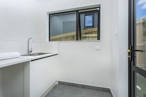 Photo of property in 35 Pinecrest Drive, Gulf Harbour, Whangaparaoa, 0930