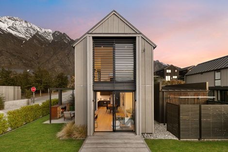 Photo of property in 6 Mckenzies Shute, Jacks Point, Queenstown, 9371