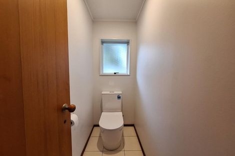 Photo of property in 1/73 Royal View Road, Te Atatu South, Auckland, 0610