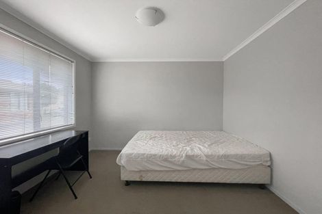 Photo of property in 240u5 Old Farm Road, Hillcrest, Hamilton, 3216
