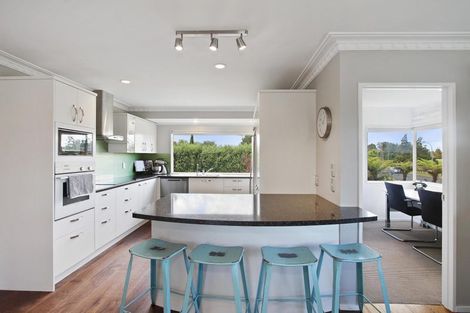 Photo of property in 27 Stella Drive, Clarks Beach, 2122