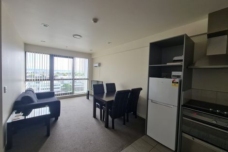 Photo of property in 1193unit Hinemoa Street, Rotorua, 3010