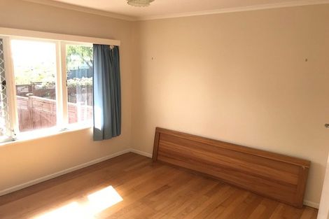 Photo of property in 4a/2 Corrella Road, Belmont, Auckland, 0622