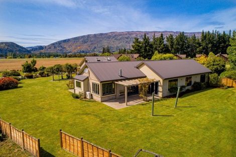 Photo of property in 3 Ironview Lane, Wanaka, 9382
