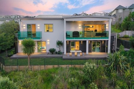 Photo of property in 26 Remuremu Street, Long Bay, Auckland, 0630