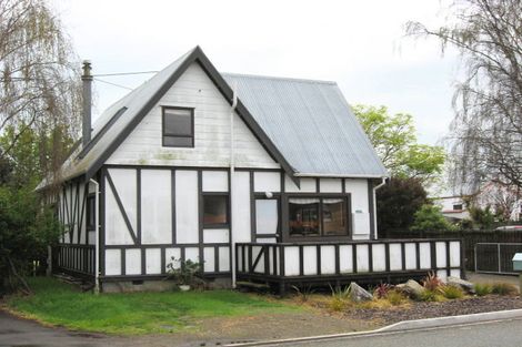 Photo of property in 37 Point Road, Monaco, Nelson, 7011