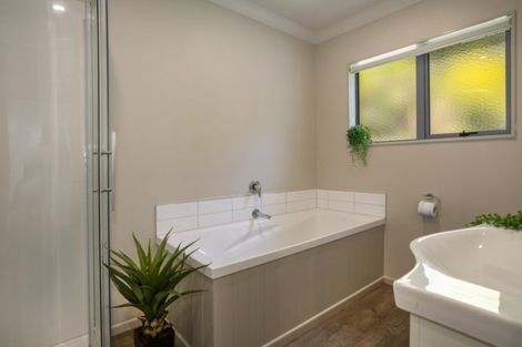 Photo of property in 29 Moonsail Drive, Whitby, Porirua, 5024