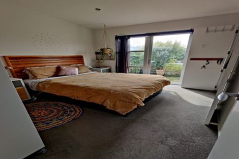 Photo of property in 17 Kedah Street, Miramar, Wellington, 6022