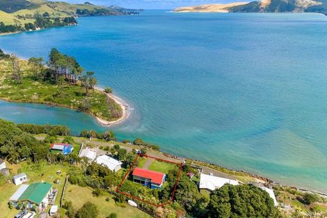 Photo of property in 24 Koutu Beach Road, Opononi, Kaikohe, 0473