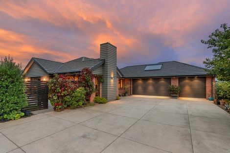 Photo of property in 10 Mokihi Gardens, Hillmorton, Christchurch, 8024