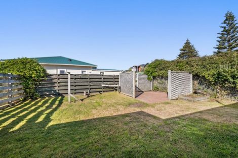 Photo of property in 3 Tasman Road, Otaki Beach, Otaki, 5512