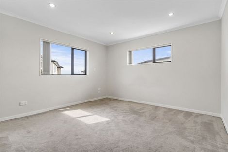 Photo of property in 88 Keri Vista Rise, Papakura, 2110