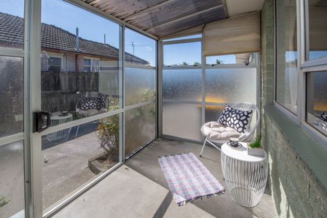 Photo of property in 19 Sturrocks Road, Redwood, Christchurch, 8051