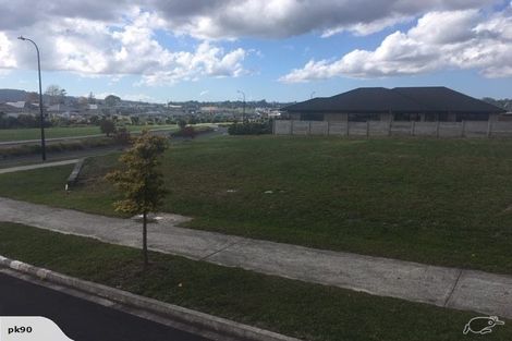 Photo of property in 1 Floyd Road, Riverhead, 0820