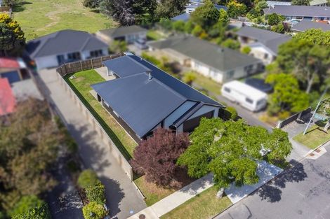 Photo of property in 40b Nimmo Avenue, Waikanae, 5036