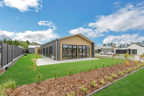 Photo of property in 62 Mataikokako Loop, Kawakawa Bay, 2585