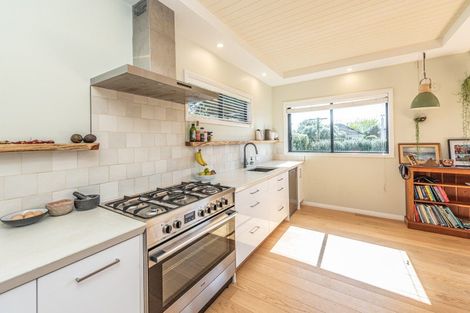 Photo of property in 5a Toi Street, Tawhero, Whanganui, 4501
