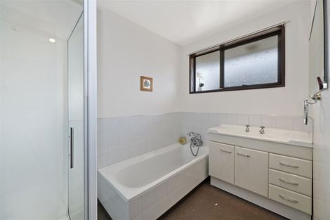 Photo of property in 19 Craven Street, Sockburn, Christchurch, 8042