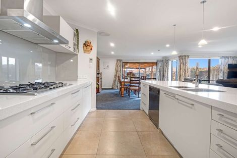 Photo of property in 7 Strathcarron Place, Broomfield, Christchurch, 8042