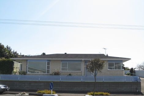 Photo of property in 66 Tukapa Street, Westown, New Plymouth, 4310