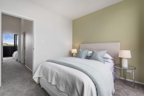 Photo of property in 2/19 Windlass Street, Long Bay, Auckland, 0630