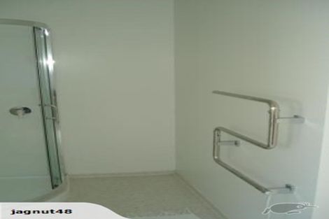 Photo of property in 3 Nadine Place, Mangere Bridge, Auckland, 2022