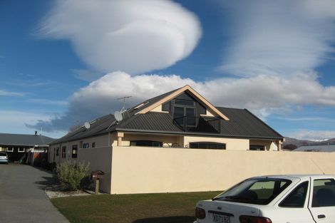 Photo of property in 17a Coleraine Street, Cromwell, 9310