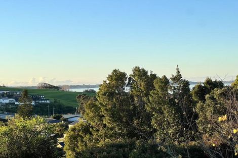 Photo of property in 9 Wairere Road, Torbay, Auckland, 0630