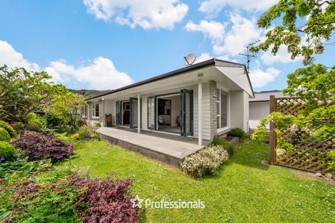 Photo of property in 294 Stokes Valley Road, Stokes Valley, Lower Hutt, 5019