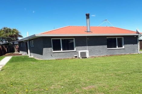 Photo of property in 14 Harrall Place, Kaiapoi, 7630