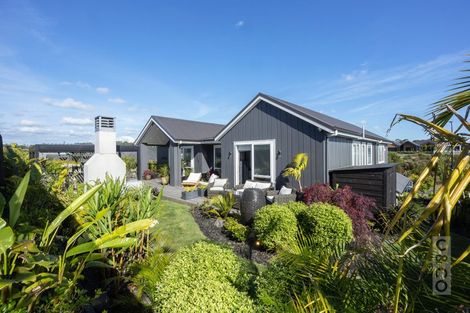 Photo of property in 61 Pitoitoi Drive, Riverhead, 0820