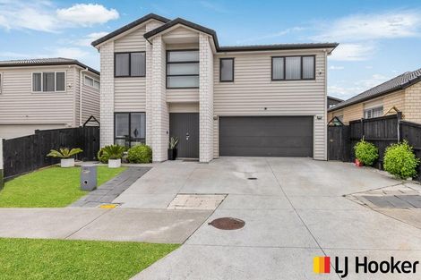 Photo of property in 41 Cloonlyon Drive, Flat Bush, Auckland, 2019