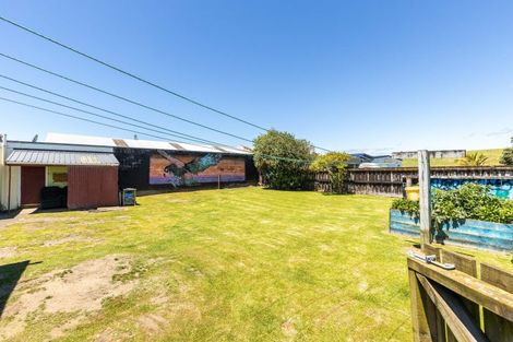 Photo of property in 9 Parris Street, Moturoa, New Plymouth, 4310