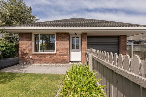 Photo of property in 104 Bassett Street, Burwood, Christchurch, 8083