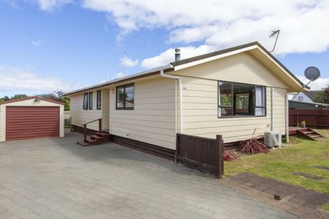Photo of property in 19 Arthur Crescent, Hilltop, Taupo, 3330
