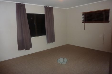 Photo of property in 1/6 Esperanto Road, Papatoetoe, Auckland, 2025