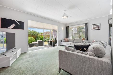Photo of property in 12 Third Avenue, Avenues, Whangarei, 0110