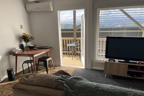 Photo of property in 55 Overtoun Terrace, Hataitai, Wellington, 6021