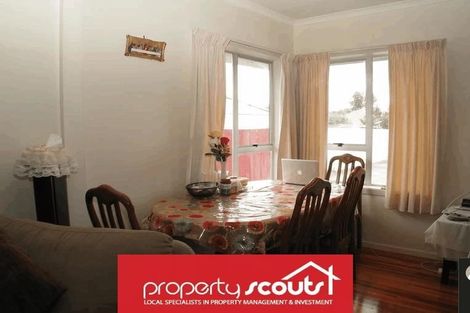 Photo of property in 53 Rathgar Road, Henderson, Auckland, 0610