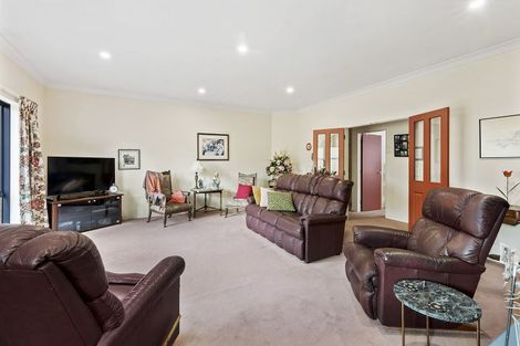 Photo of property in 5u8 Court Road, Tawa, Wellington, 5028