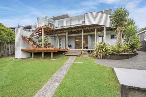 Photo of property in 44 Matipo Road, Mairangi Bay, Auckland, 0630