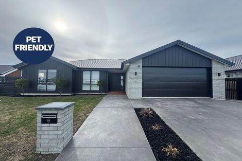 Photo of property in 6 Blackhill Place, Halswell, Christchurch, 8025