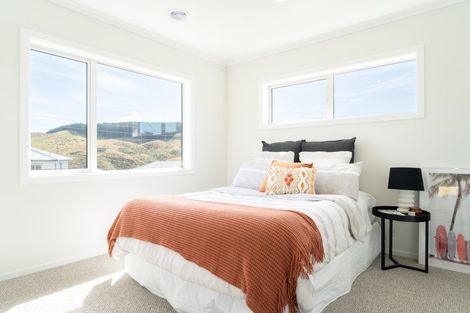 Photo of property in 47 Stockport Grove, Churton Park, Wellington, 6037