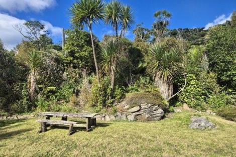 Photo of property in 1797 Colville Road, Amodeo Bay, Coromandel, 3584