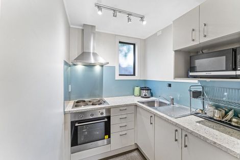 Photo of property in 2/8 Cherry Avenue, Enner Glynn, Nelson, 7011