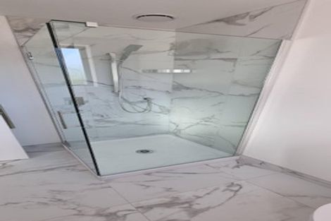 Photo of property in 1/81 Kervil Avenue, Te Atatu Peninsula, Auckland, 0610