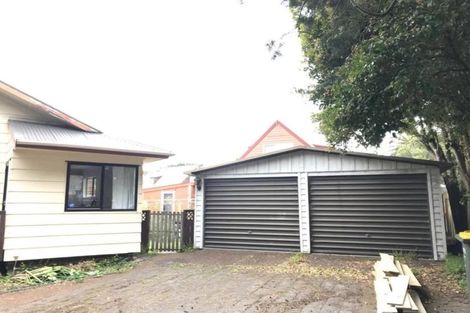 Photo of property in 49 Rata Street, New Lynn, Auckland, 0600